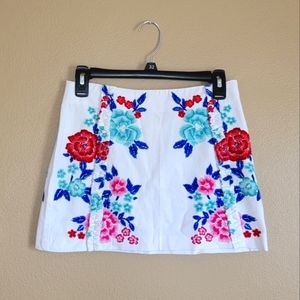 Zara Trafaluc Collection Miniskirt White Floral with Ruffles